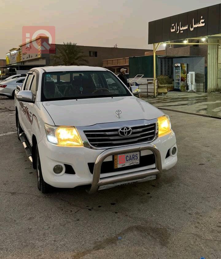 تويوتا هايلوكس